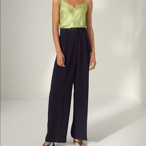 NEW Aritzia Babaton Black Long Wide Leg Pant